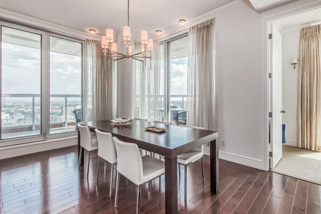 817 15 Avenue SW, #2500