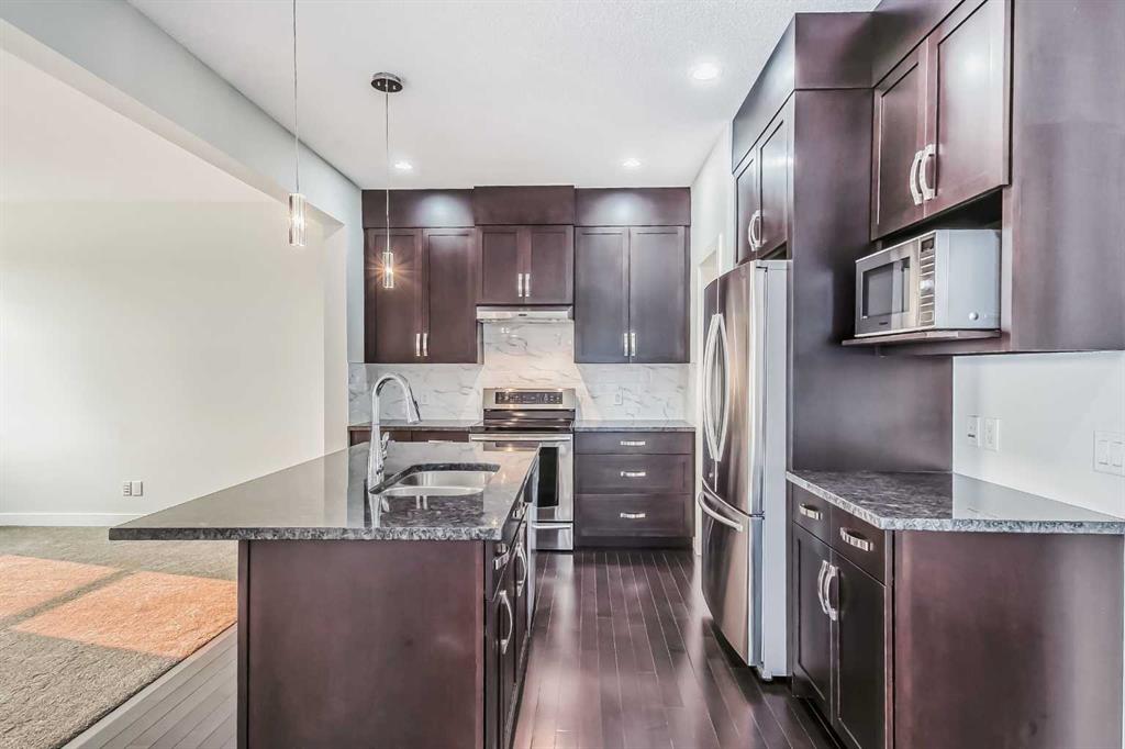 13 Evansview Manor NW