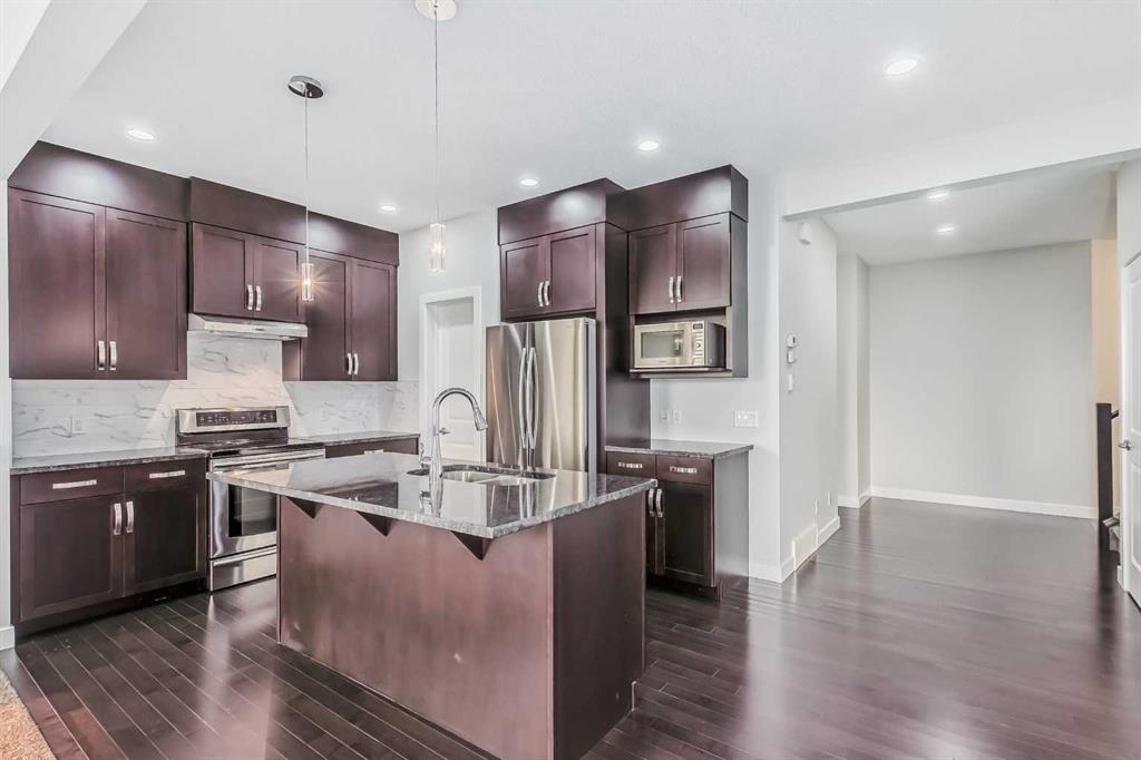 13 Evansview Manor NW