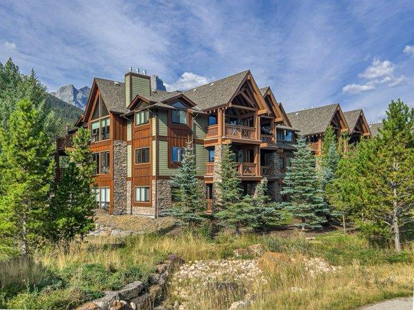 106 Stewart Creek Landing, #301