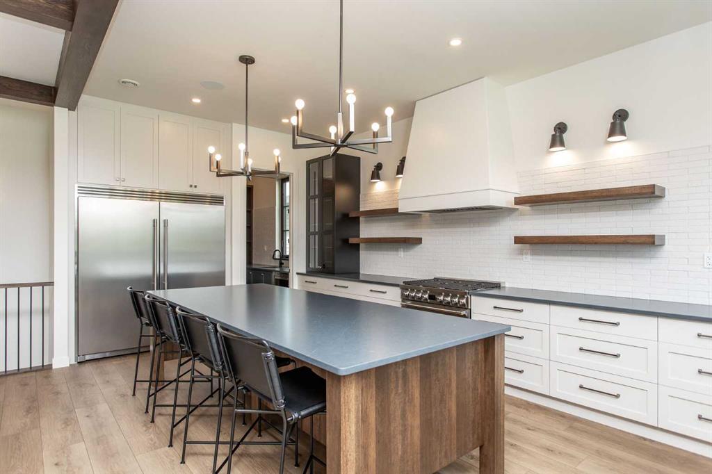 121 Emerald Drive