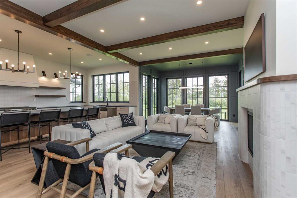 121 Emerald Drive