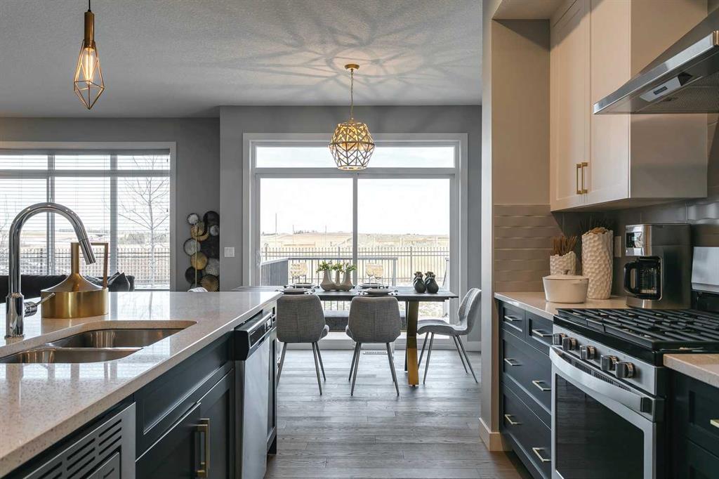 163 Sundown Crescent