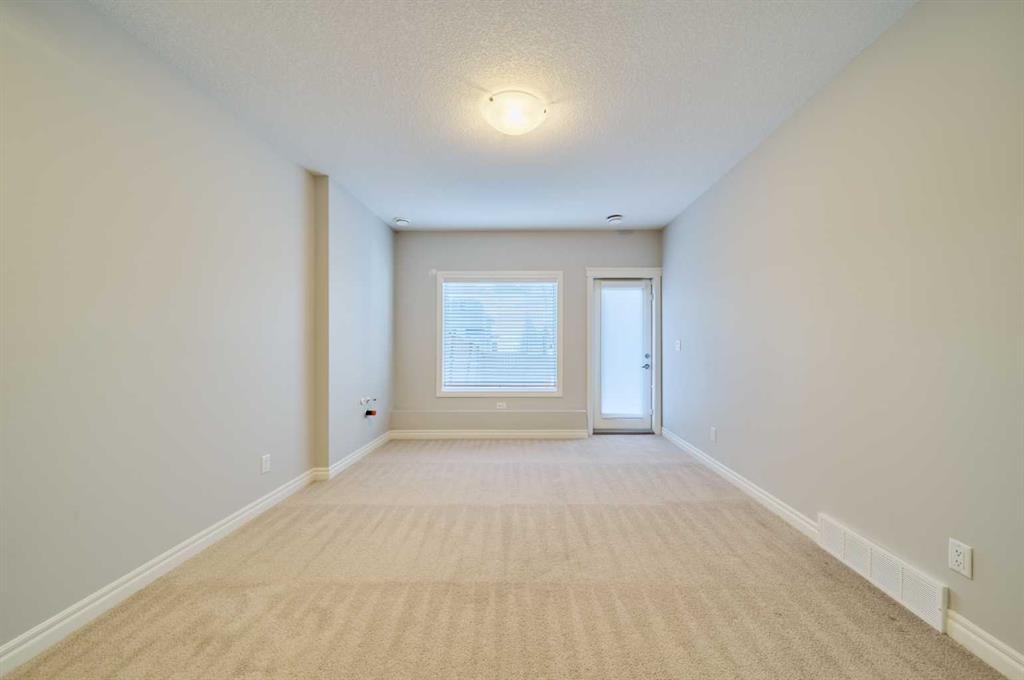 201 Nolanhurst Heights NW