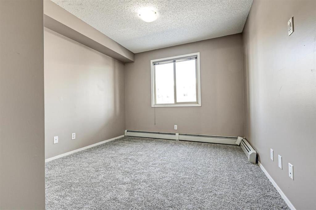 8 BRIDLECREST Drive SW, #2135