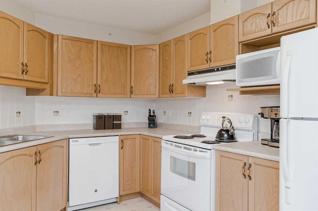1000 Hawksbrow Point NW, #1203