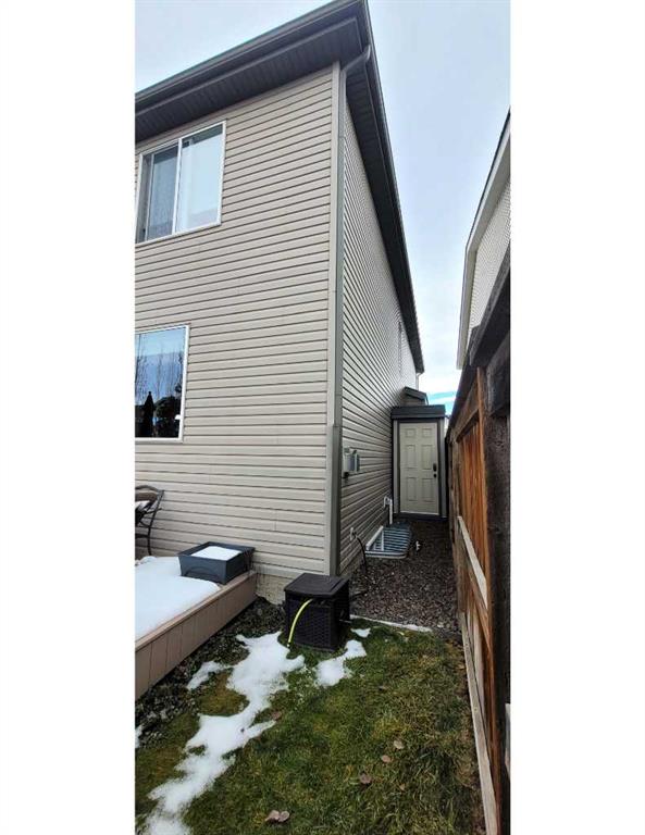 36 Aspen Hills Close SW
