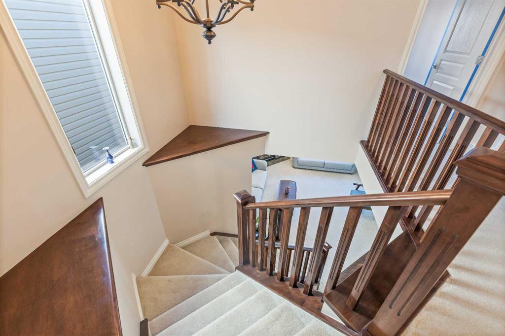 36 Aspen Hills Close SW