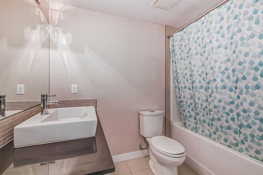 11 Mahogany Row SE, #2214