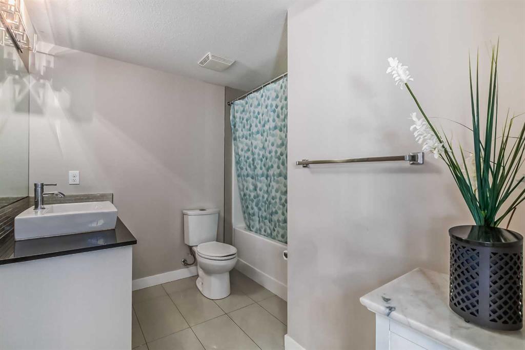 11 Mahogany Row SE, #2214