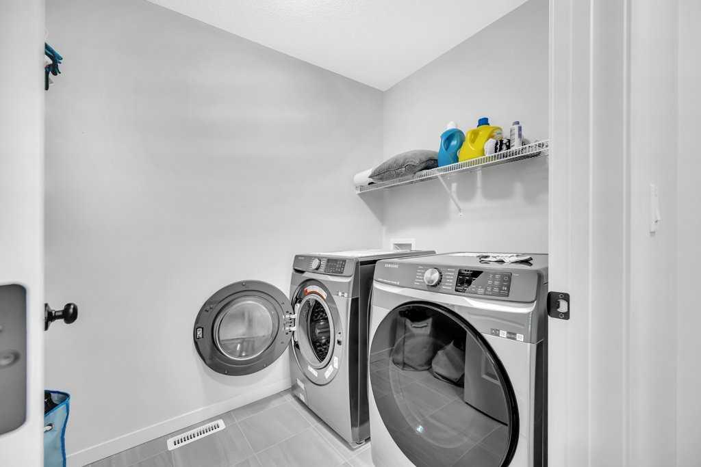 373 Legacy Reach Circle SE