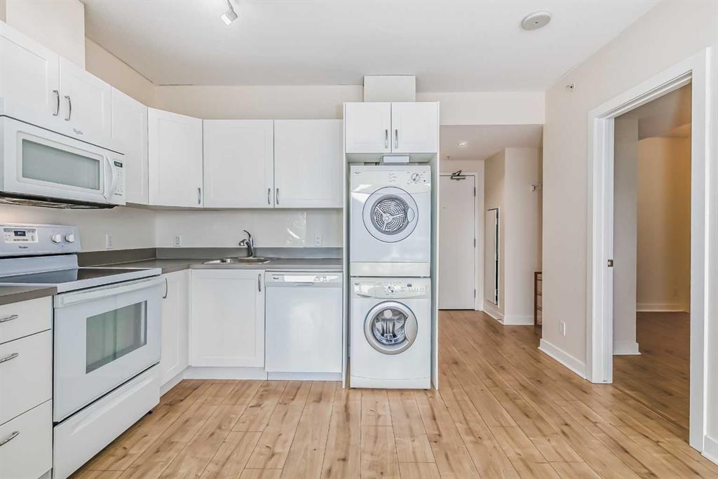 10 Brentwood Common NW, #1302