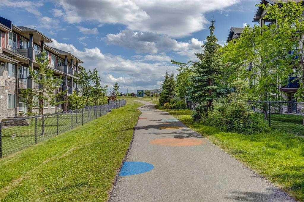 48 Panatella Road NW, #210