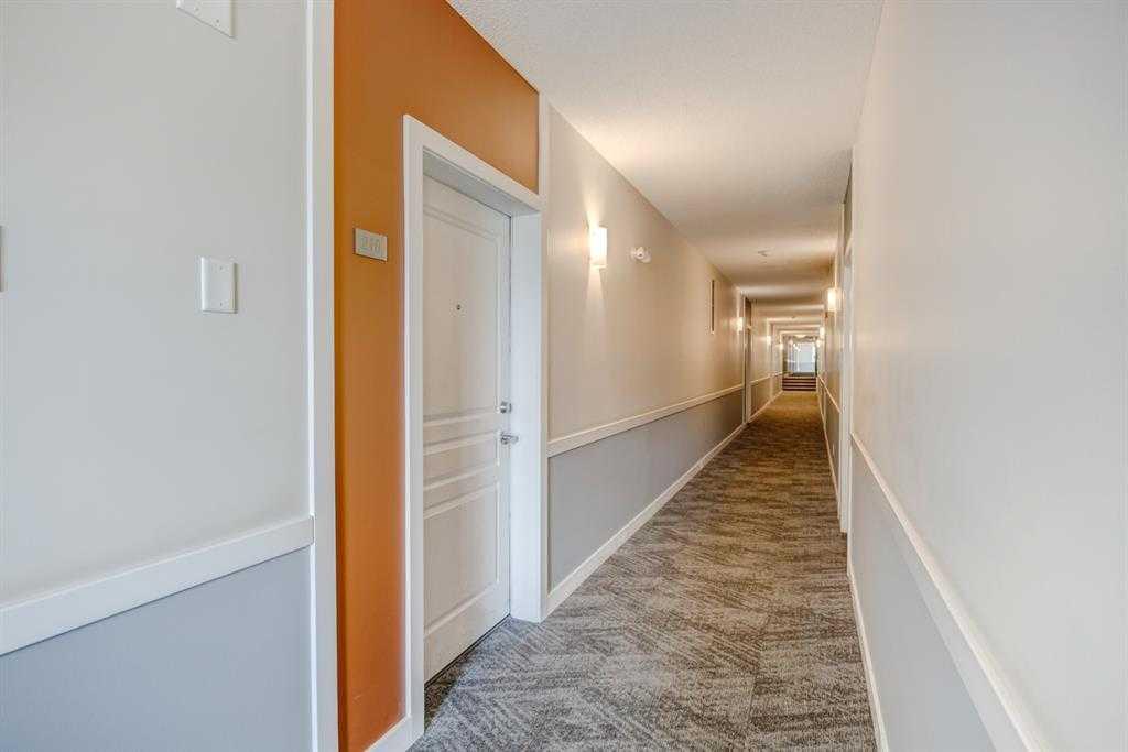 48 Panatella Road NW, #210