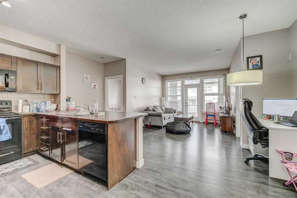 48 Panatella Road NW, #210