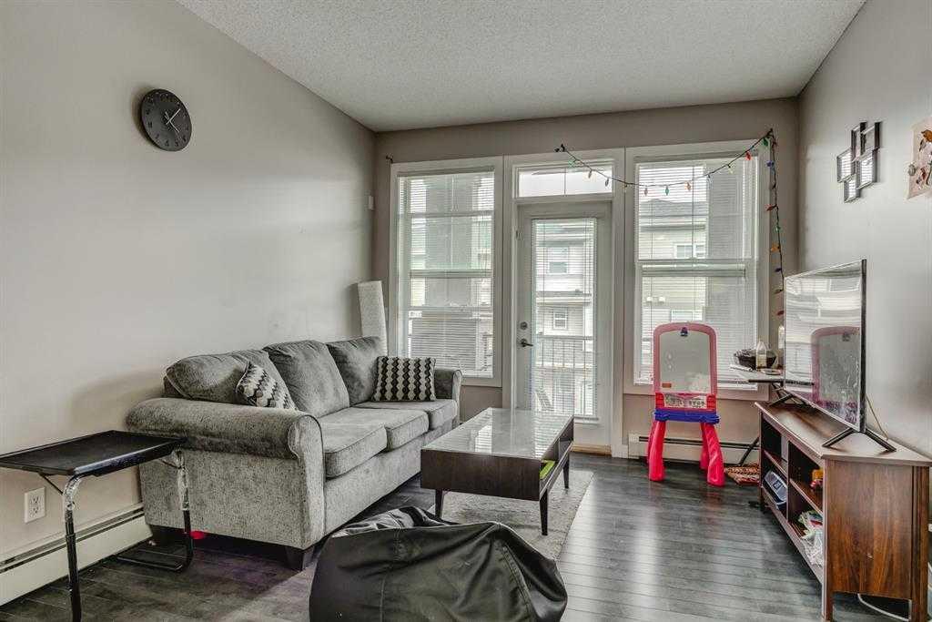 48 Panatella Road NW, #210