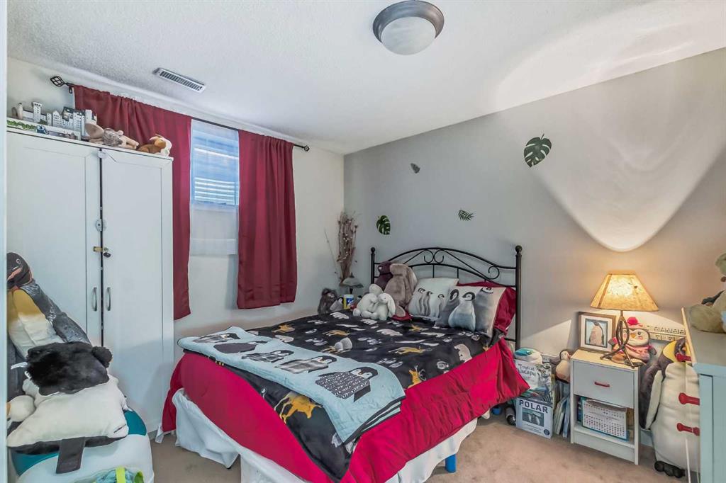 57 Everwillow Boulevard SW