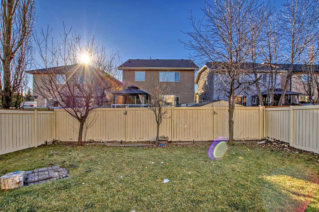 57 Everwillow Boulevard SW