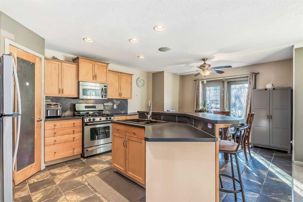 57 Everwillow Boulevard SW