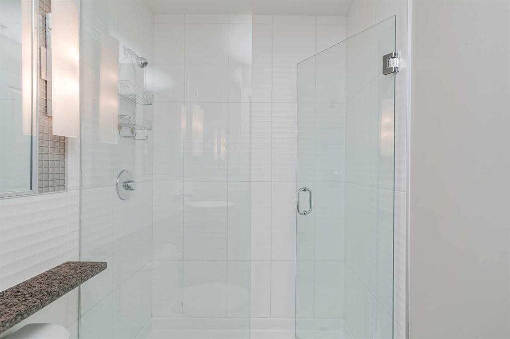 99 Spruce Place SW, #2406