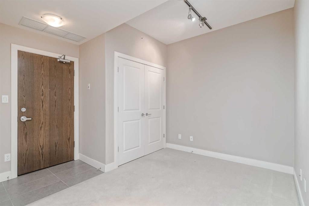 99 Spruce Place SW, #2406