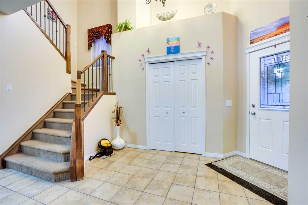 117 Saddletree Close NE