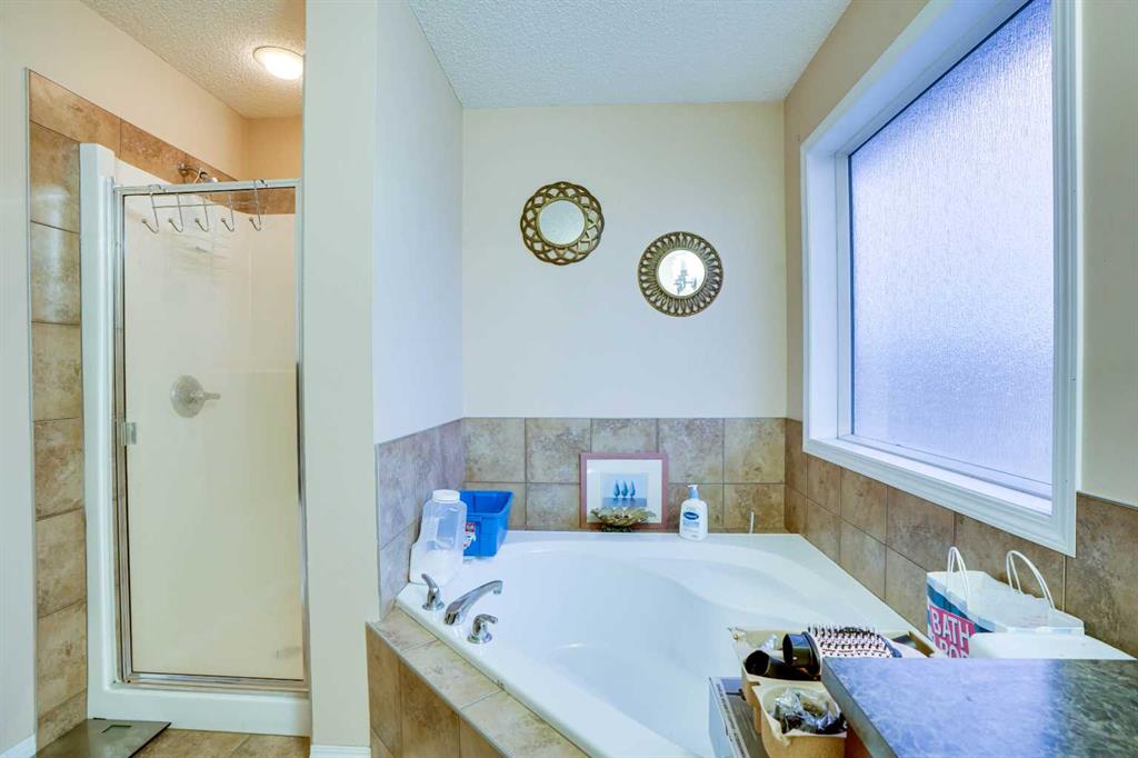 117 Saddletree Close NE