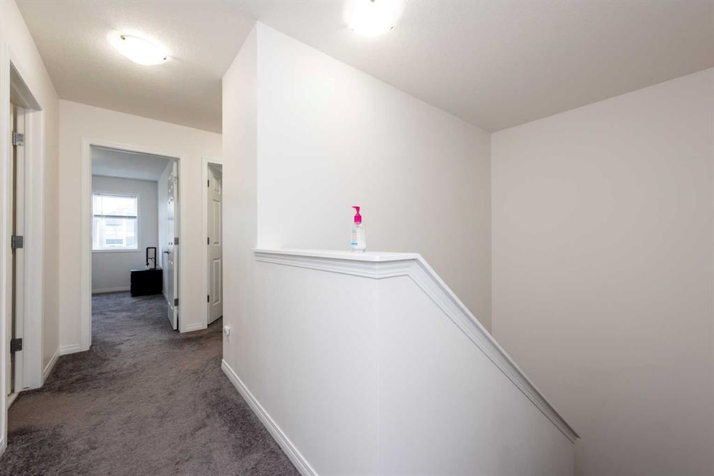 20 Cityside Manor NE