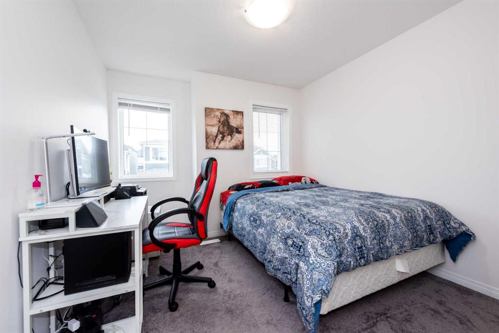 20 Cityside Manor NE