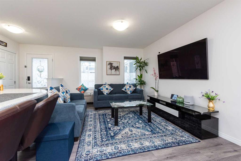 20 Cityside Manor NE