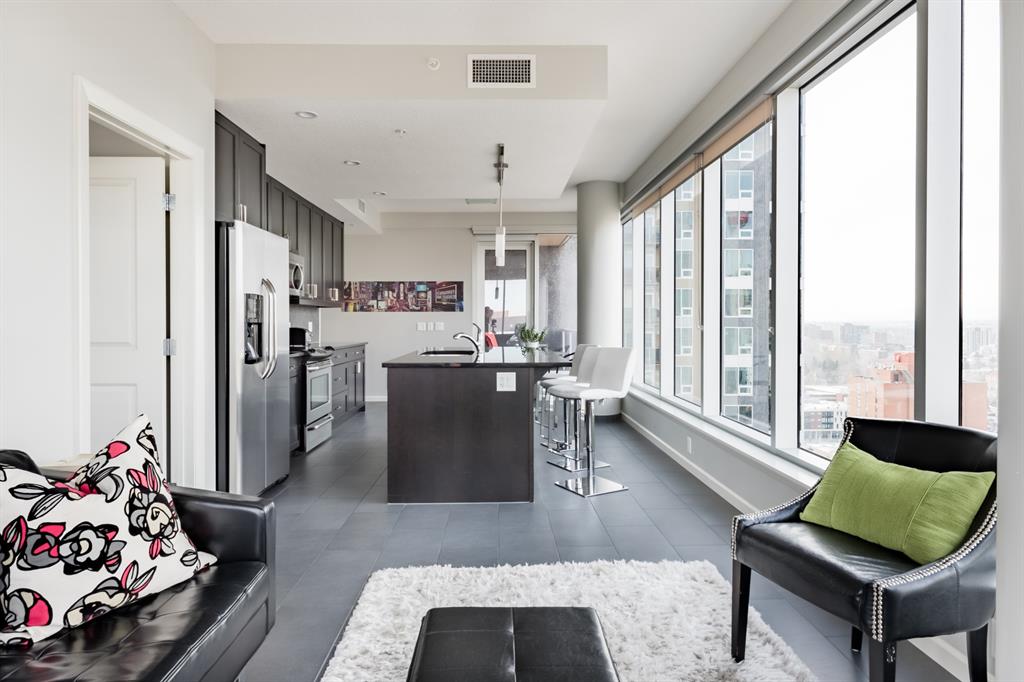 211 13 Avenue SE, #1903