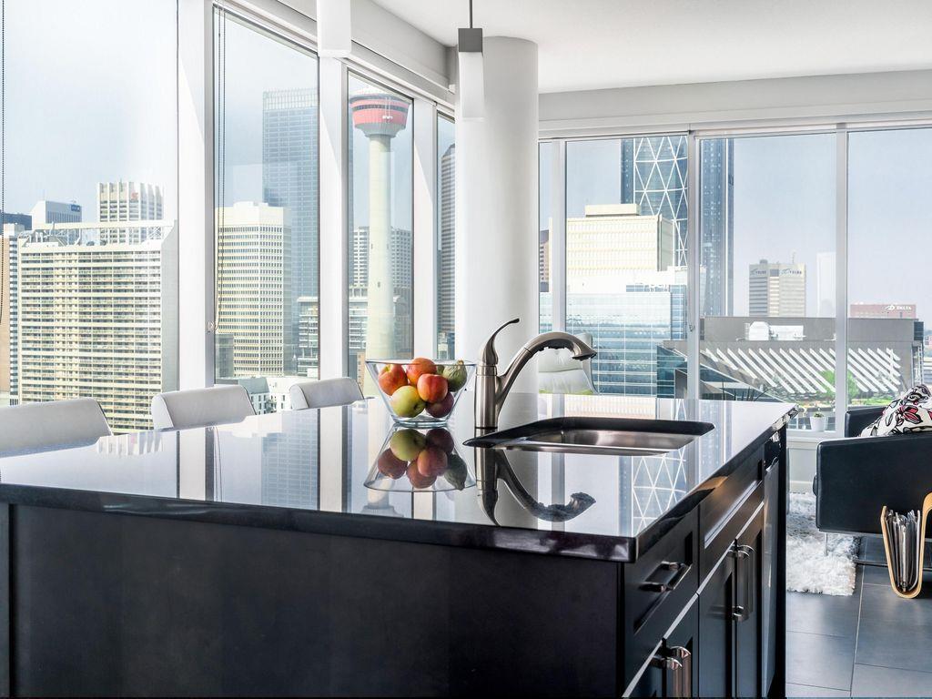 211 13 Avenue SE, #1903