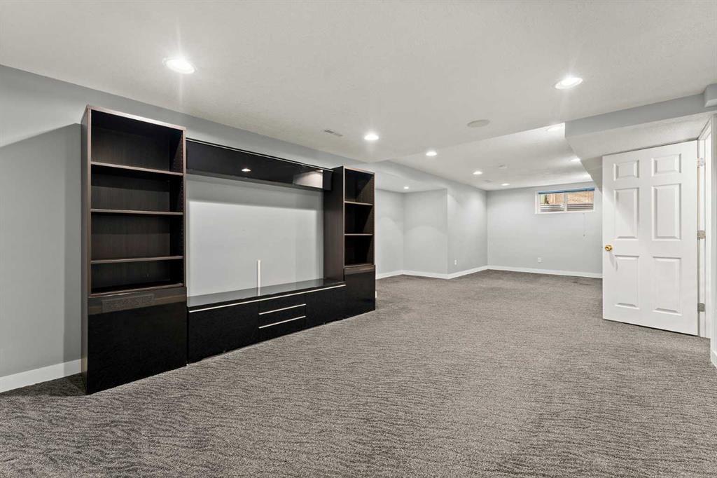 81 Sandalwood Close NW