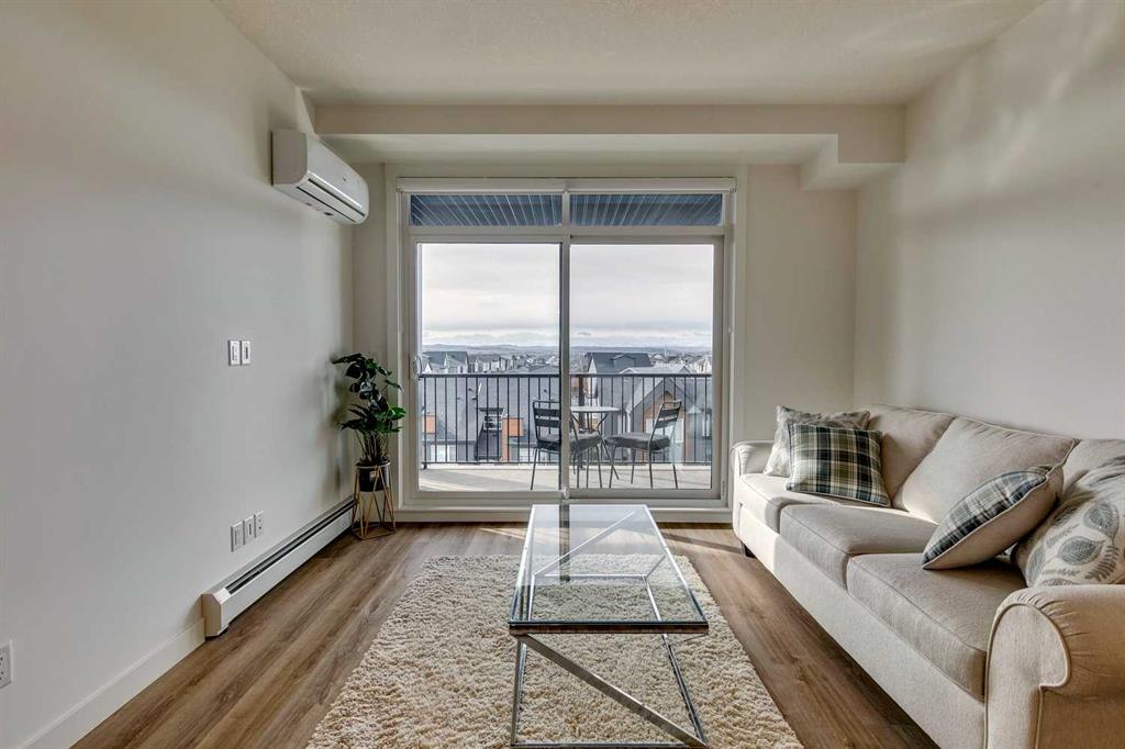 200 Seton Circle SE, #4408