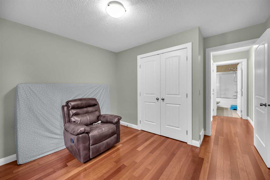 126 Evanspark Way NW