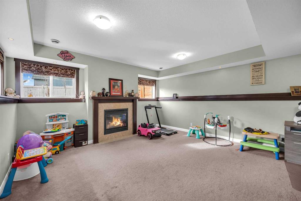 126 Evanspark Way NW