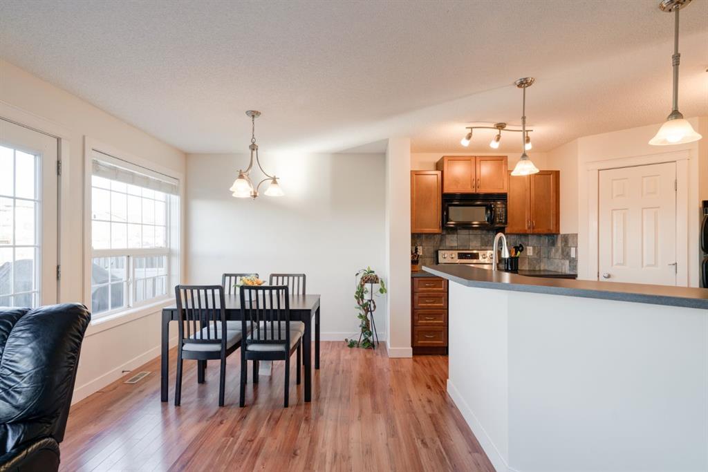 170 Evansford Circle NW