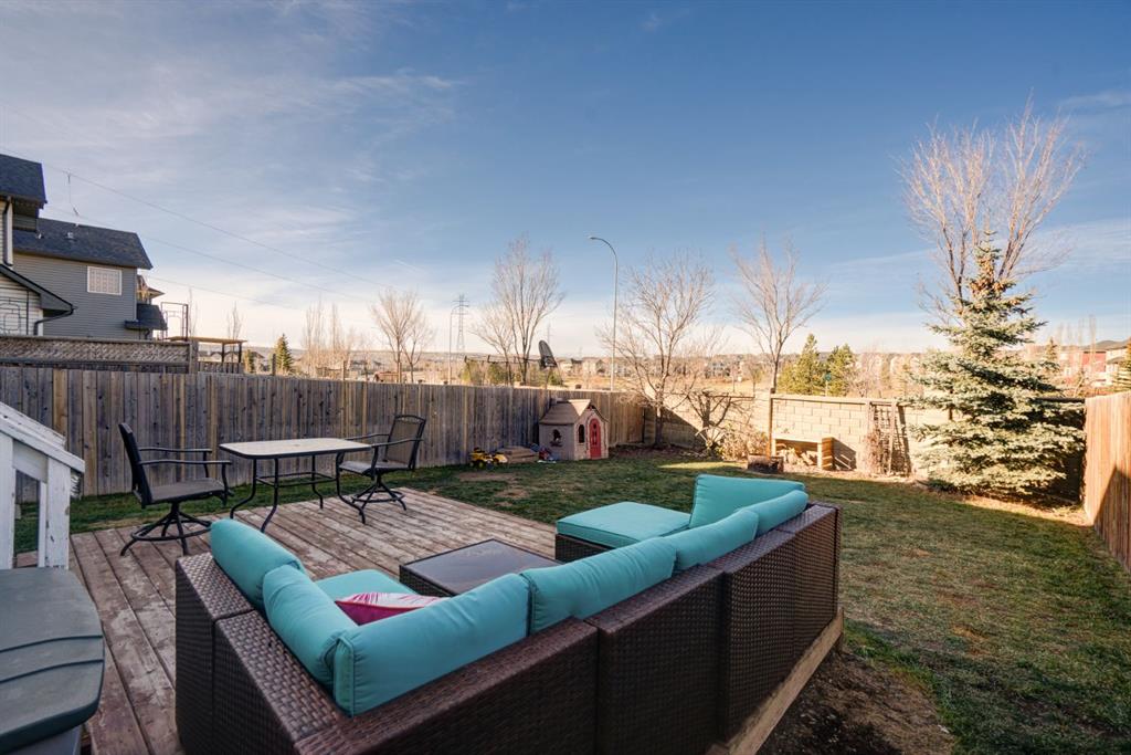 170 Evansford Circle NW