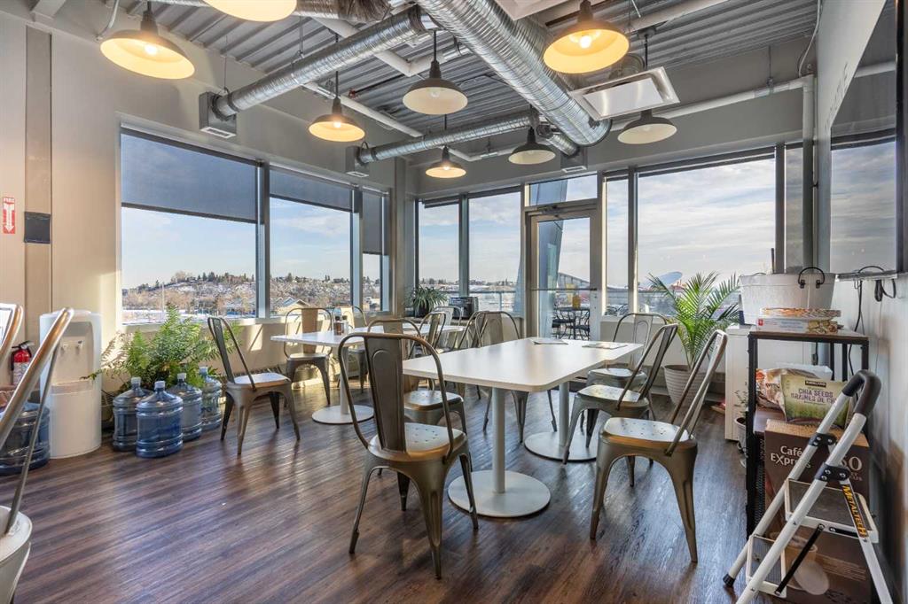 438 11 Avenue SE, #400 & 500