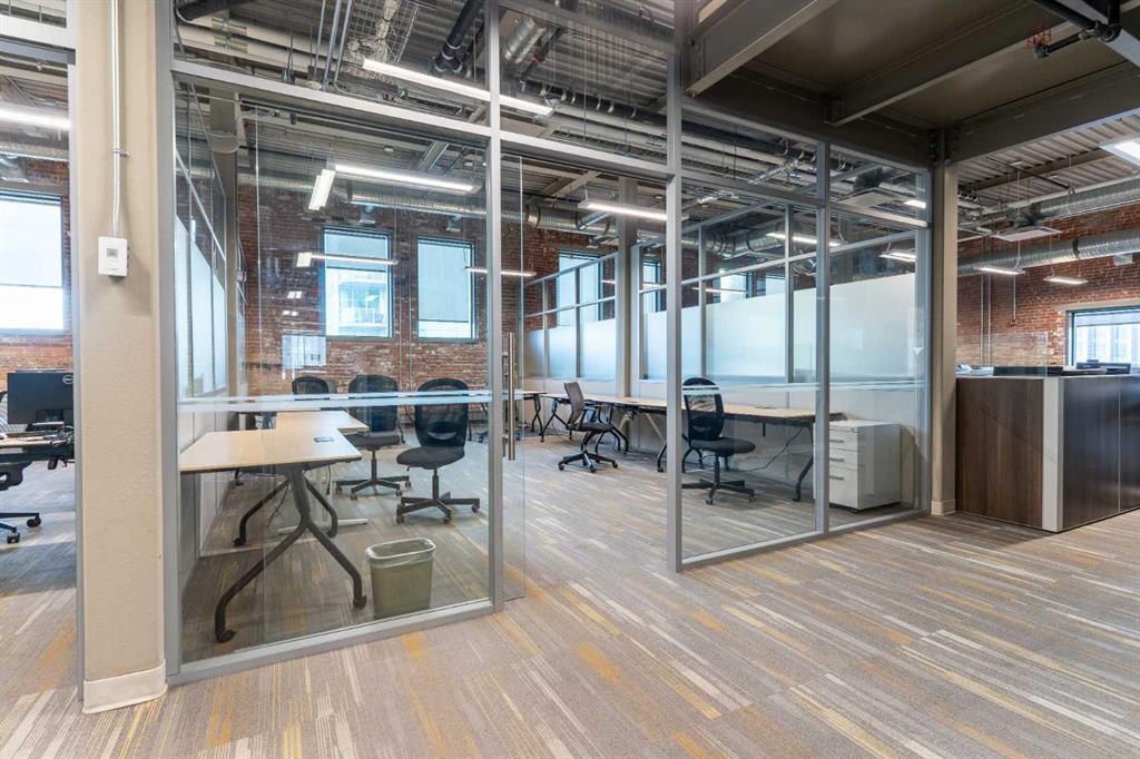 438 11 Avenue SE, #400 & 500