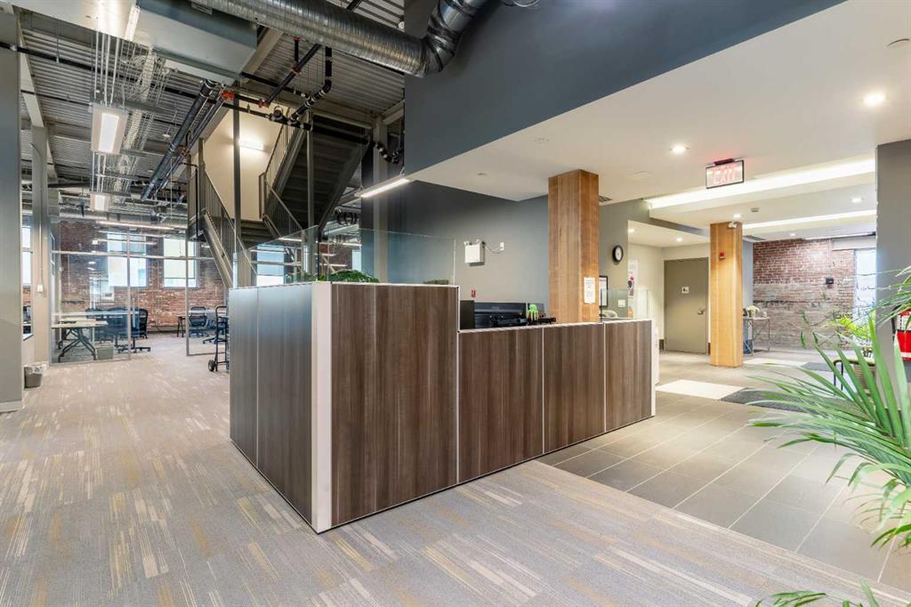 438 11 Avenue SE, #400 & 500