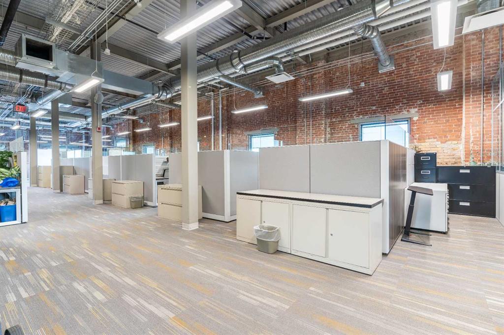 438 11 Avenue SE, #400 & 500