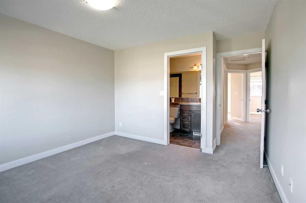 2370 Bayside Road SW, #3012