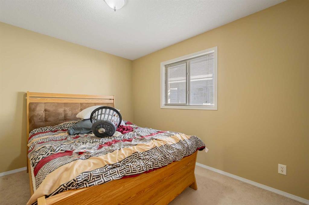 4 Valley Crest Gardens NW