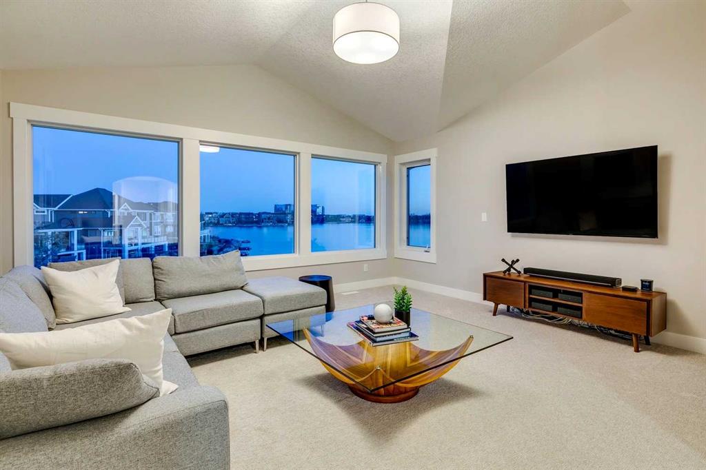 71 Auburn Sound Cove SE