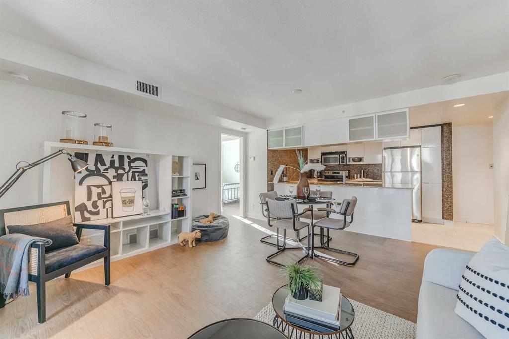 1110 11 Street SW, #902