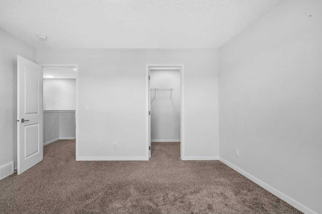 36 Creekstone Drive SW