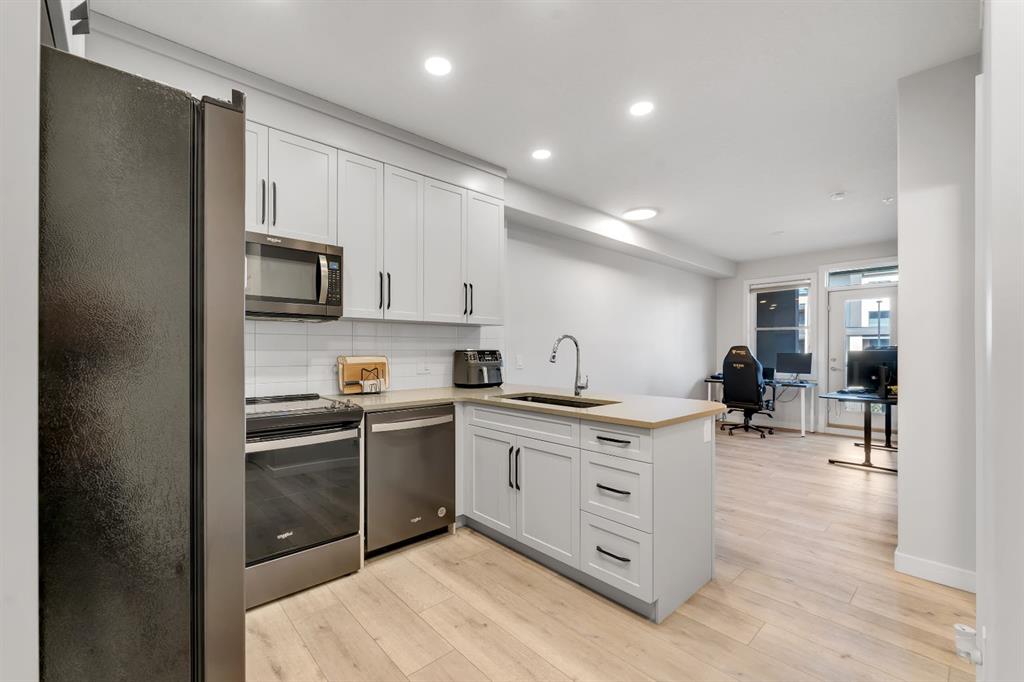 80 Greenbriar Place NW, #3201
