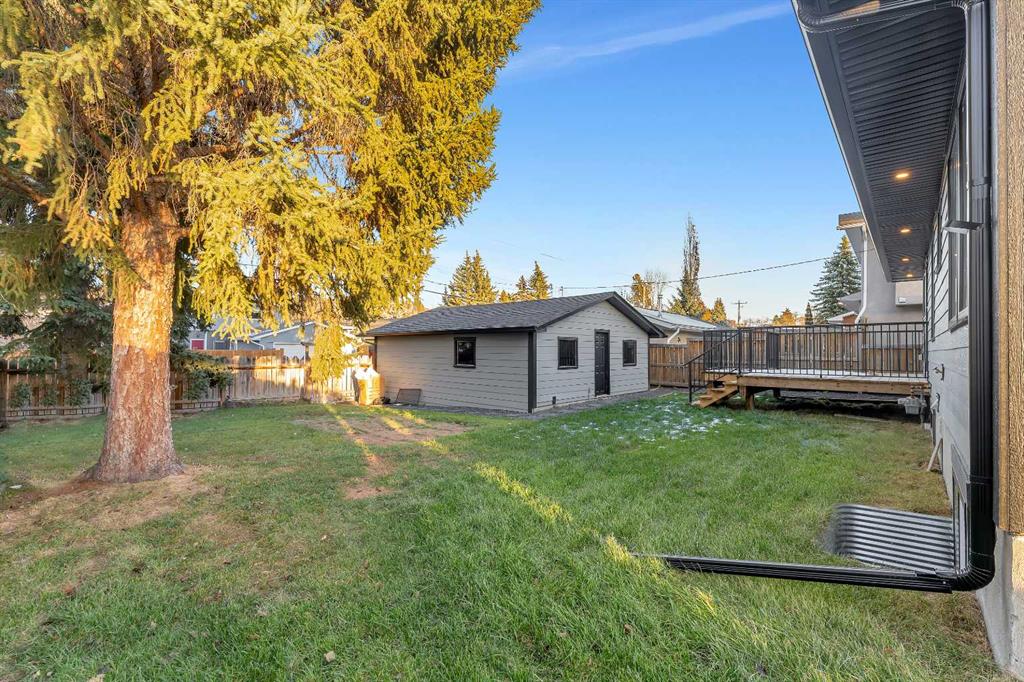 68 BENNETT Crescent NW