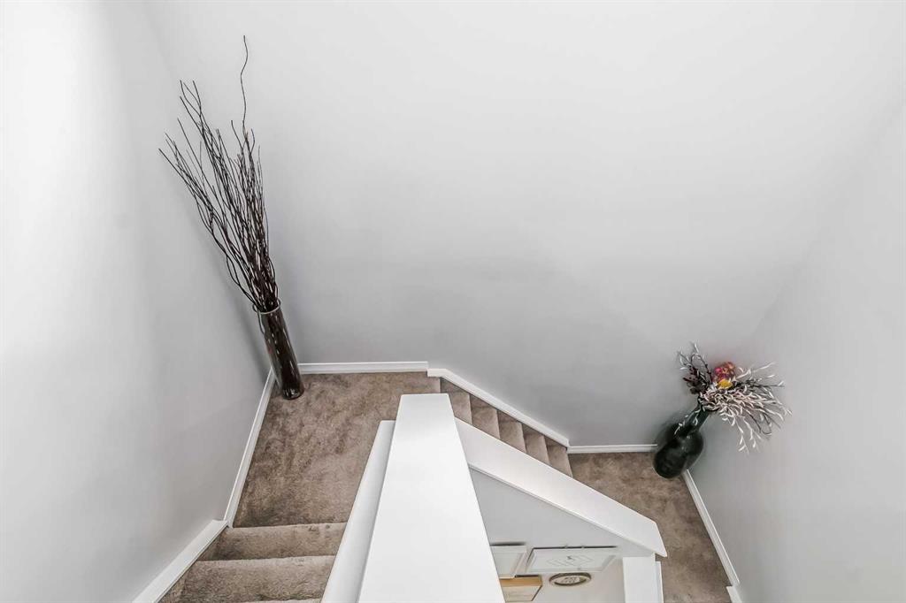 17 Evanscrest Road NW
